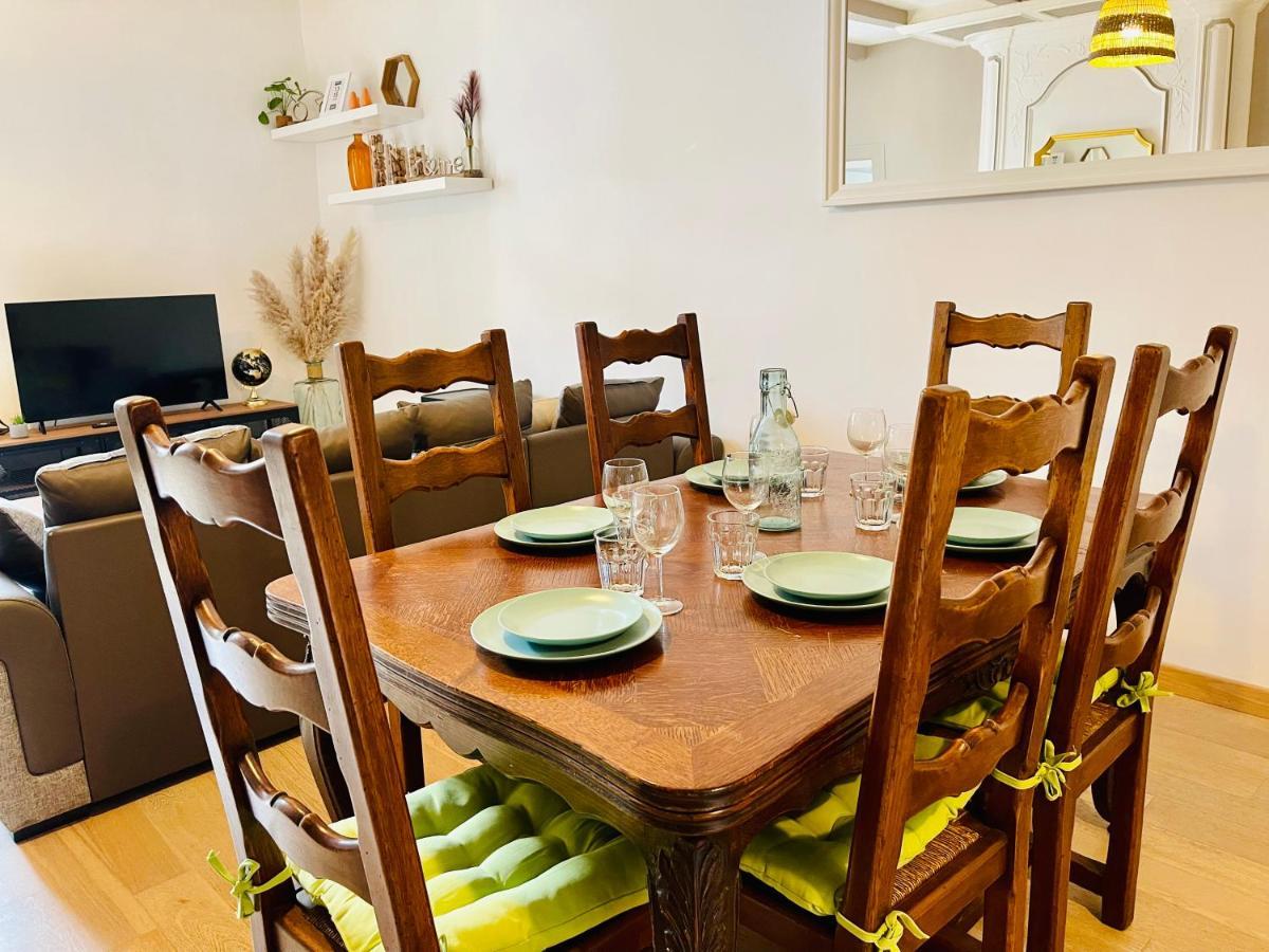 Maison Gabriel - Logement Charmant Au Coeur De La Cite Medievale - T3 75M2 Albertville Eksteriør billede