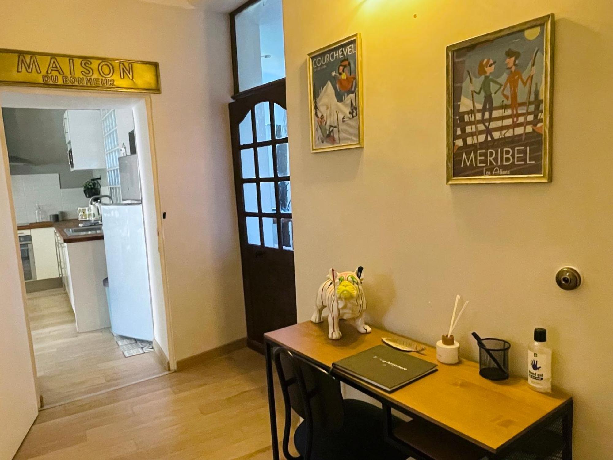 Maison Gabriel - Logement Charmant Au Coeur De La Cite Medievale - T3 75M2 Albertville Eksteriør billede